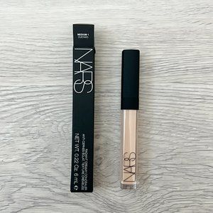 NARS Radiant Creamy Concealer (Custard)